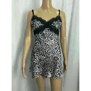 Victoria’s Secret Y2k Sz M Babydoll Chemise Lingerie Slip Dress Lace Cheetah EUC